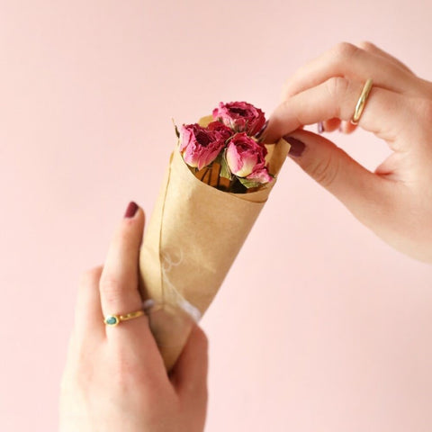 Sweetheart Dried Pink Rose Posy – A Timeless Token of Love