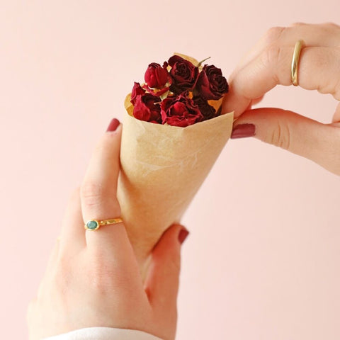 Petite Scarlet Dried Rose Posy – A Little Gesture of Love